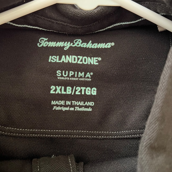 Tommy Bahama- 3 shirts - Picture 2 of 7